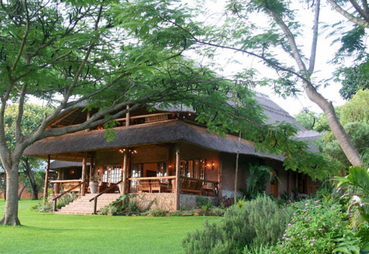 Kumbali Country Lodge ลิลองเว ภายนอก รูปภาพ