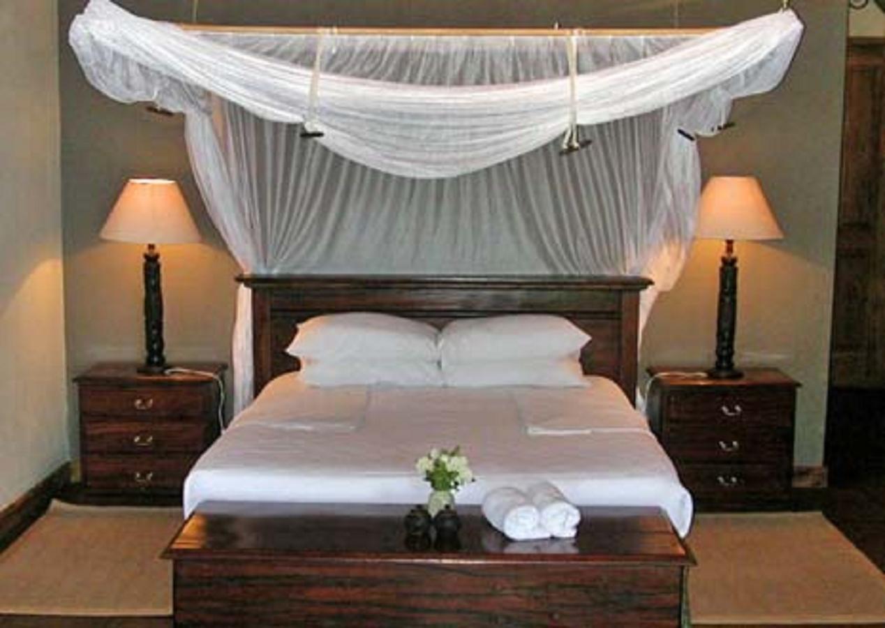 Kumbali Country Lodge ลิลองเว ภายนอก รูปภาพ
