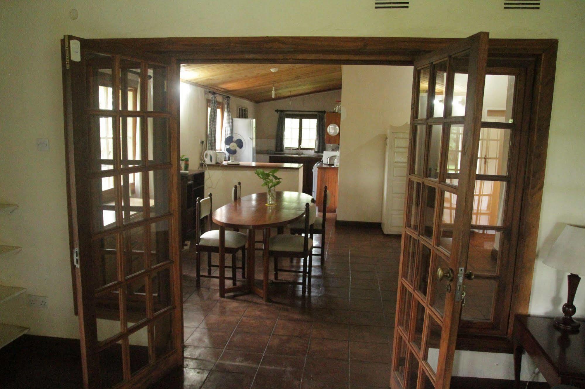 Kumbali Country Lodge ลิลองเว ภายนอก รูปภาพ